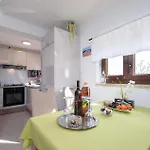 Semesterbostad 2 Bedroom Pet Friendly In *